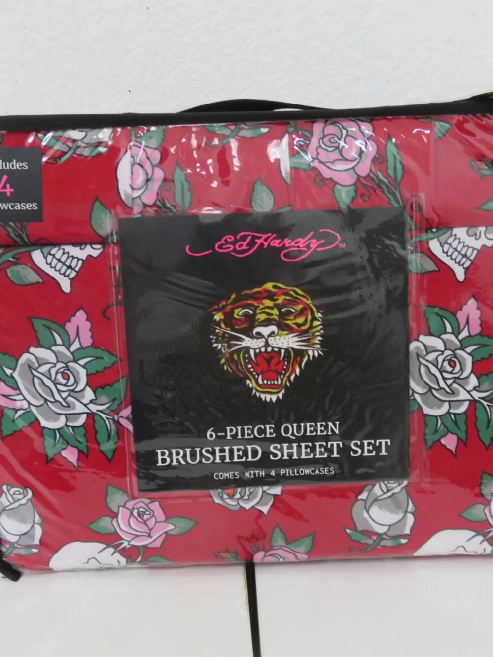 Ed Hardy 6-Piece Queen Floral Red Sheet Set